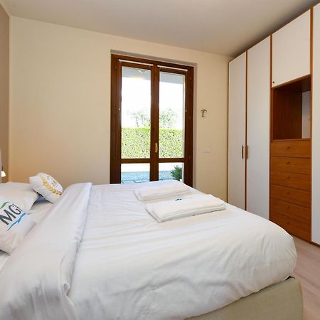 My Sirmione Beach Apartment Superior Luaran gambar